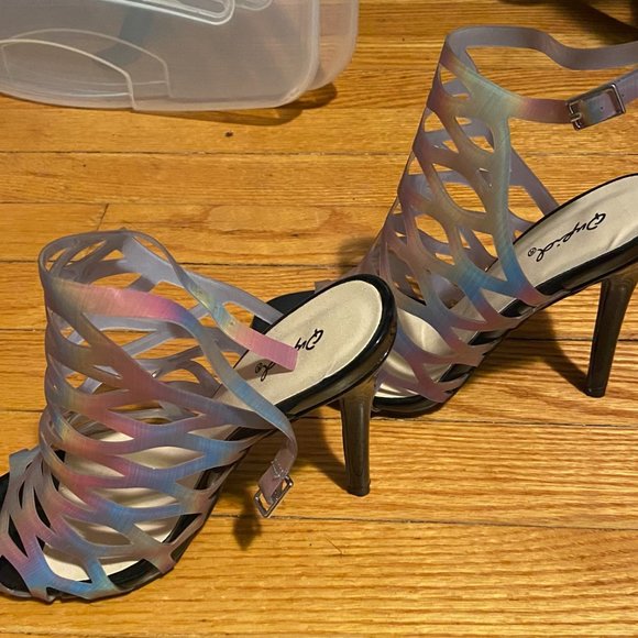 Qupid size 6.5 Hologram Peep Toe Slingback Stiletto - Picture 2 of 4